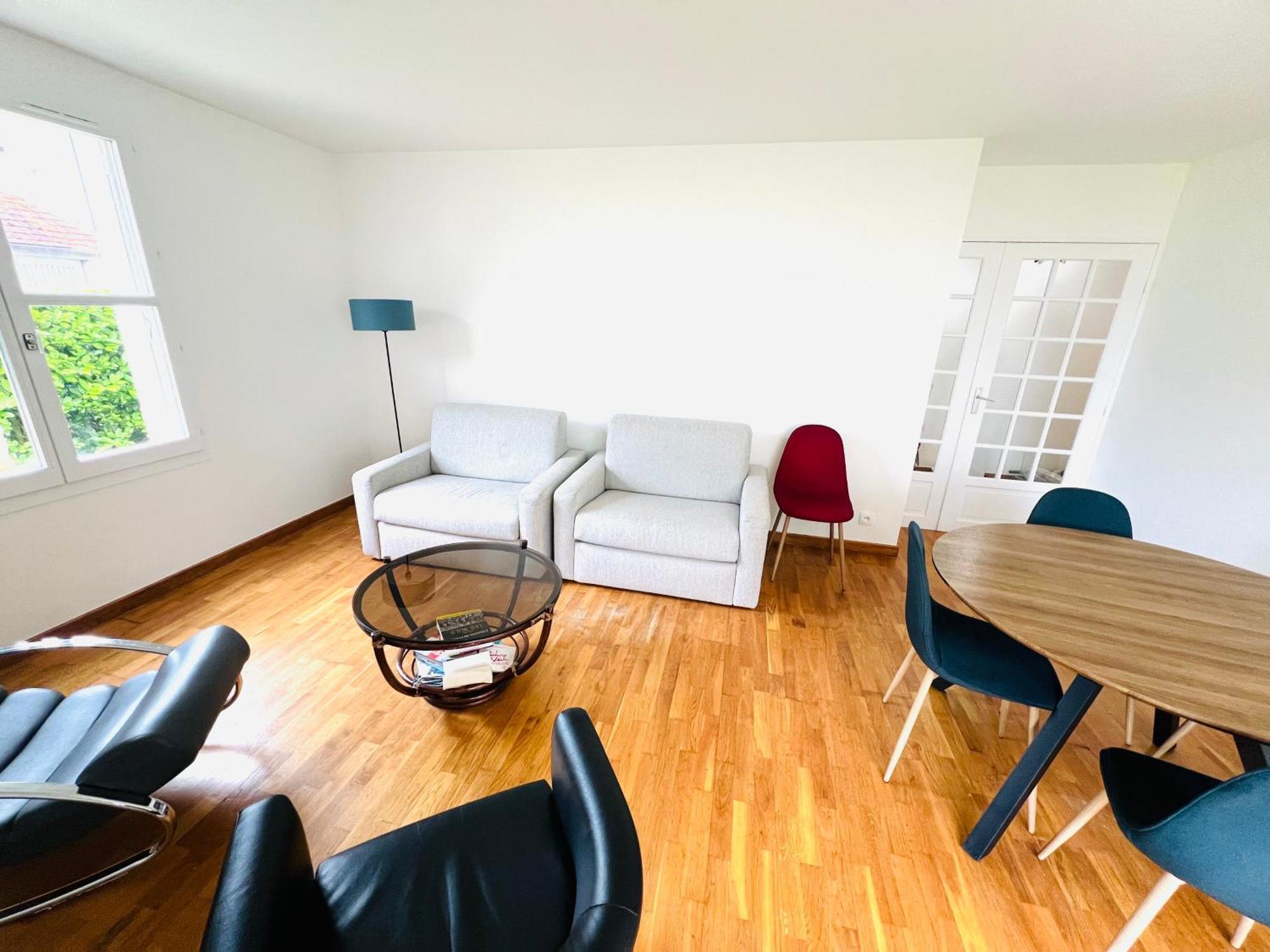 Appartement Standing Avec Jardin, 4 Personnes, Strategiquement Situe Mantes-la-Jolie Exteriör bild